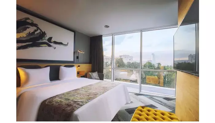 هتل رادیوس تفلیس